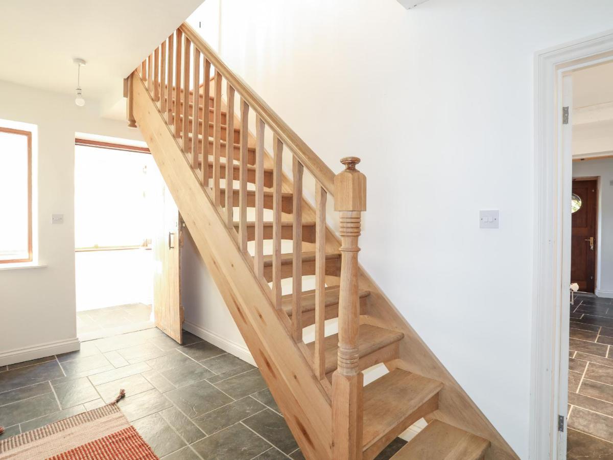 Ynys Faelog Cottage เมไนบริดจ์ ภายนอก รูปภาพ