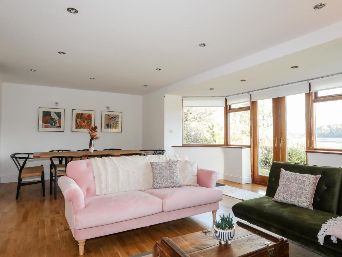 Ynys Faelog Cottage เมไนบริดจ์ ภายนอก รูปภาพ