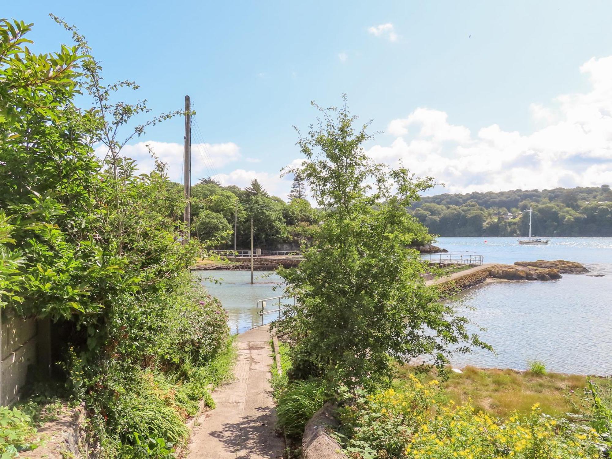 Ynys Faelog Cottage เมไนบริดจ์ ภายนอก รูปภาพ